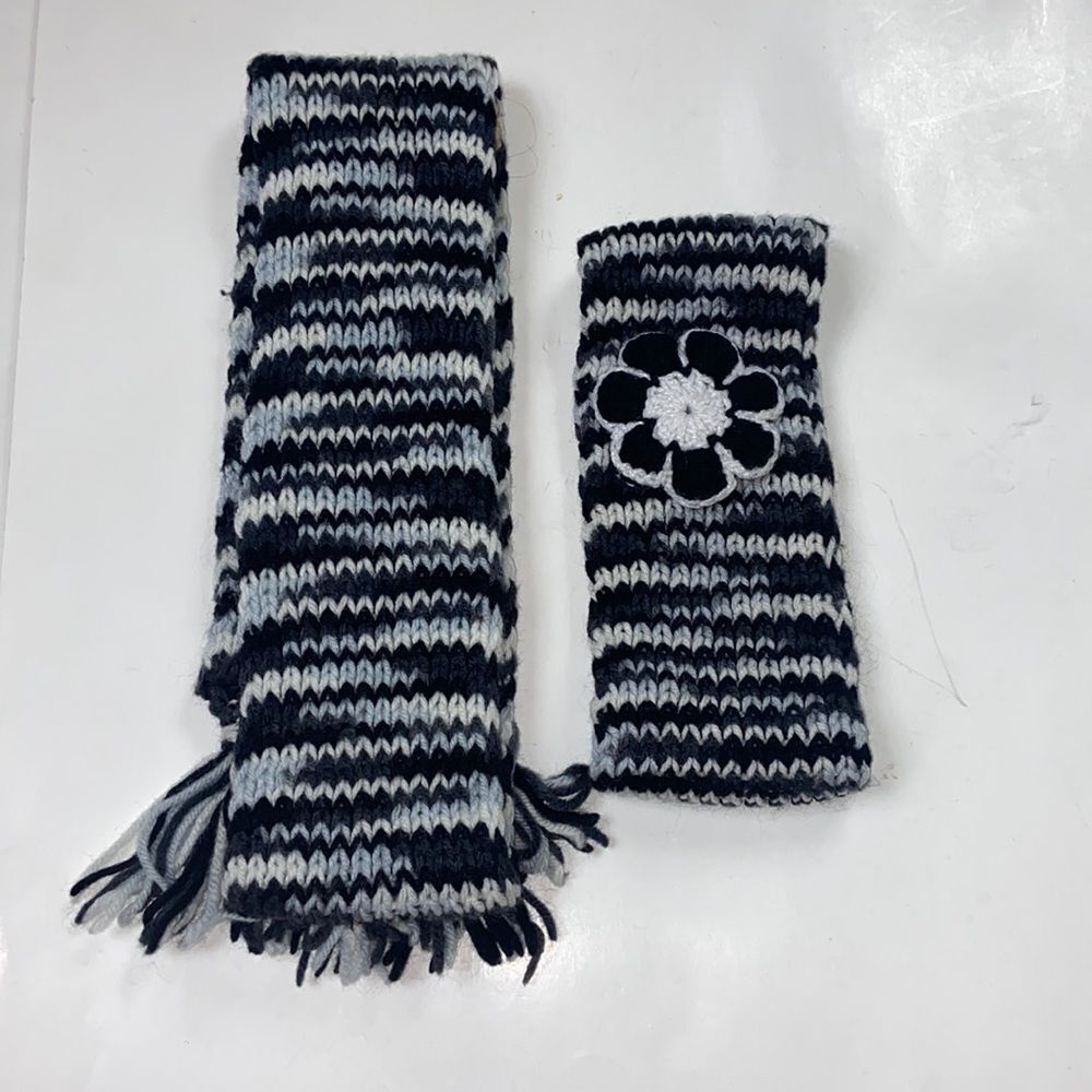 Handmade Scarf Tow Pc